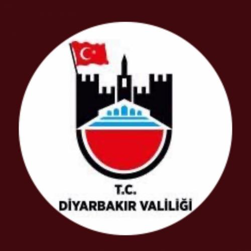 Dayali döşeli kiralik 2+1 Daire avm arkası çarşıya beş dakika